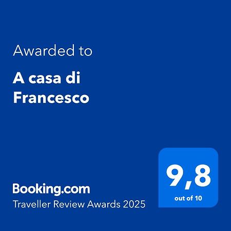 A Casa Di Francesco Apartment ซานตามาเรียเดกลิอันเจลิ ภายนอก รูปภาพ